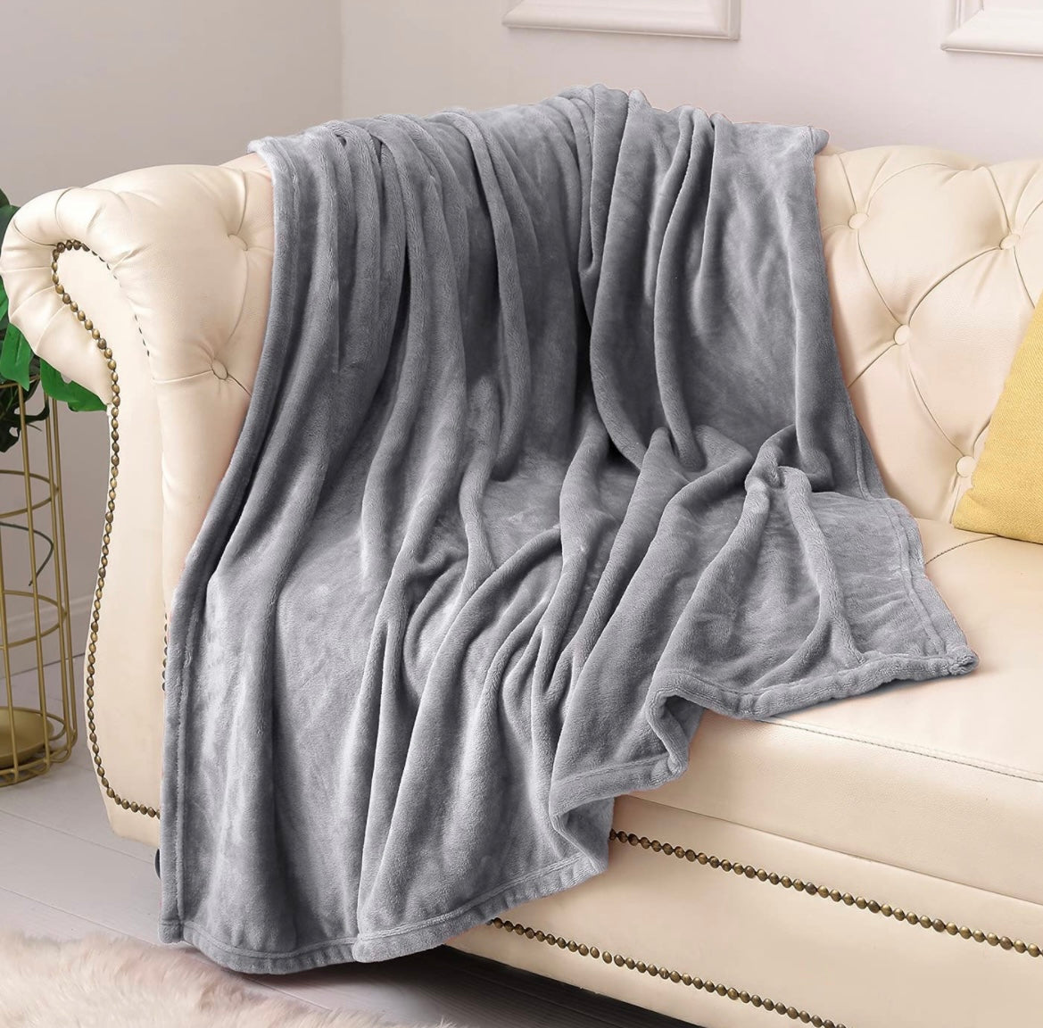 The CoZy Custom Throw